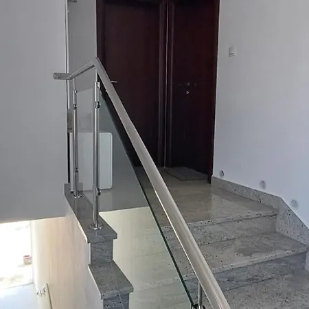 Gropa Apartment *