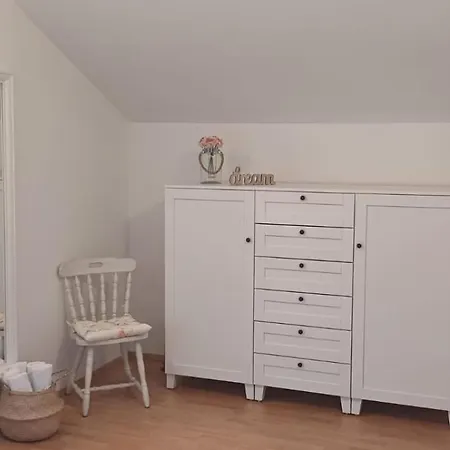 Apartment Gropa *