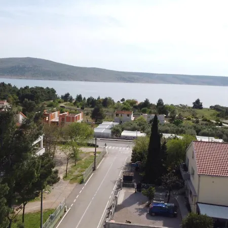 Gropa Apartment