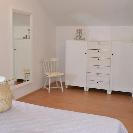 Gropa * Starigrad Paklenica