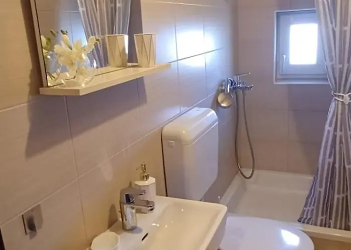 Gropa * Starigrad Paklenica